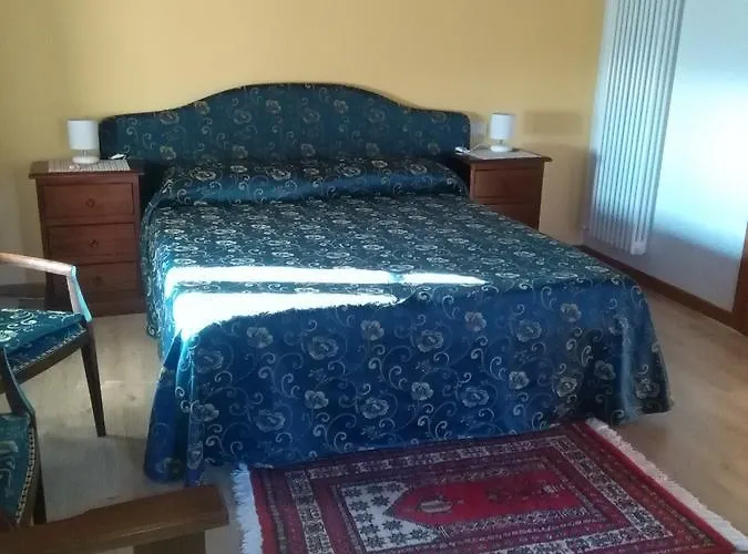 ベッド・アンド・ブレックファスト Paradiso 3*